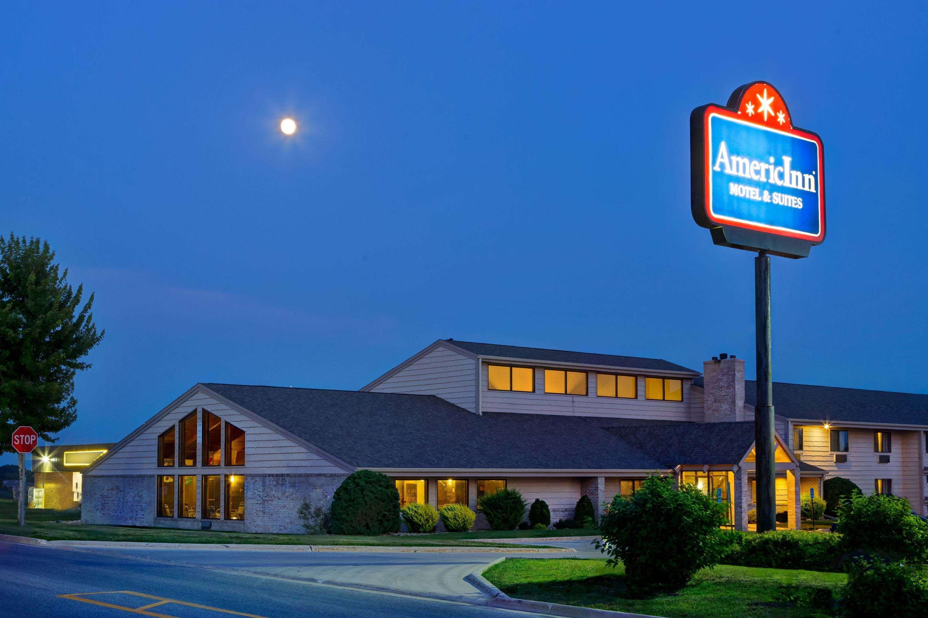 Americinn By Wyndham Grundy Center Ngoại thất bức ảnh