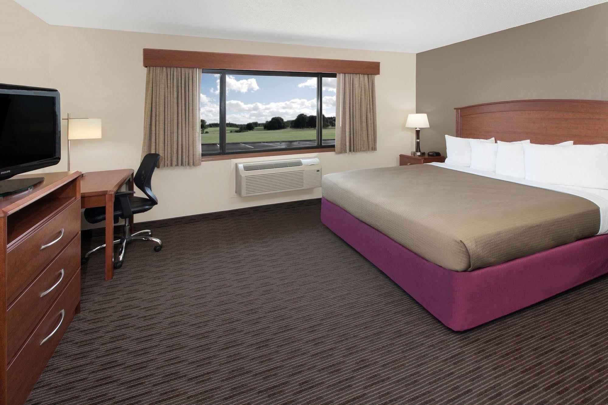 Americinn By Wyndham Grundy Center Ngoại thất bức ảnh